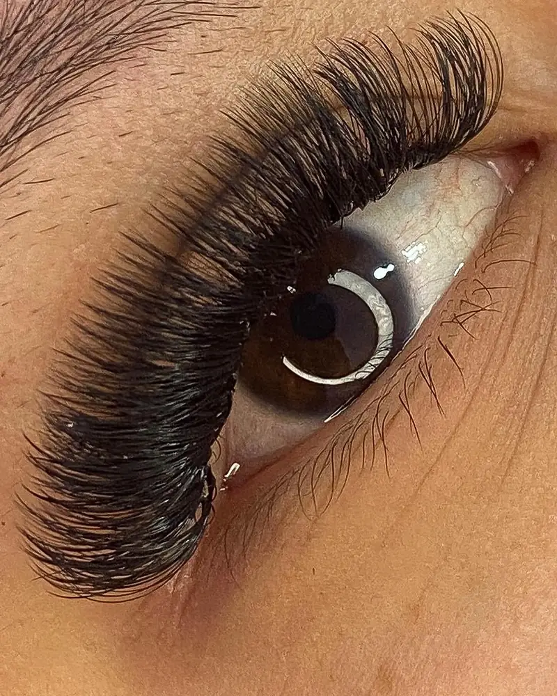 Extensiones de pestañas en Art Lash Barcelona